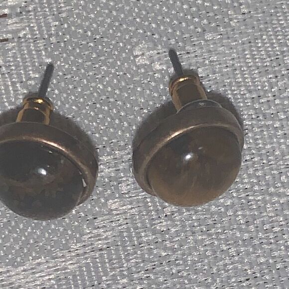 Vintage Tiger Eye Stud Earrings - Picture 11 of 13